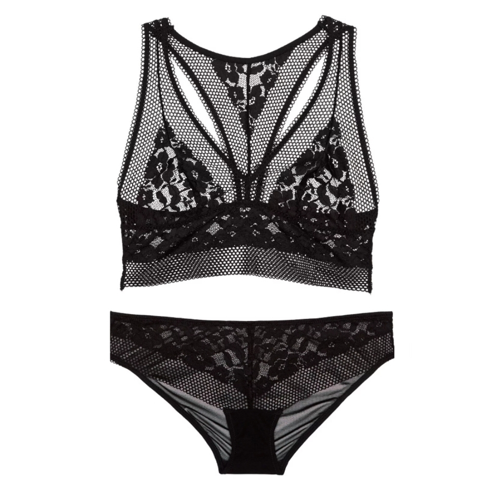 Set 2 pieces, size S-2X, color Black. Brand Adore Me